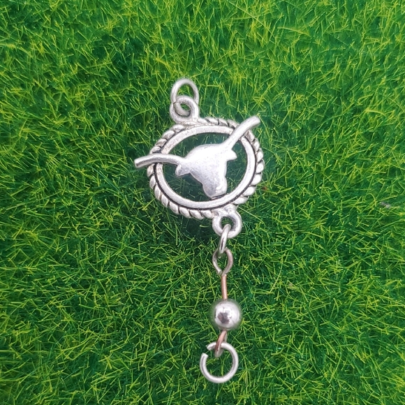 Longhorn Bull Pendant P321 - Picture 1 of 2